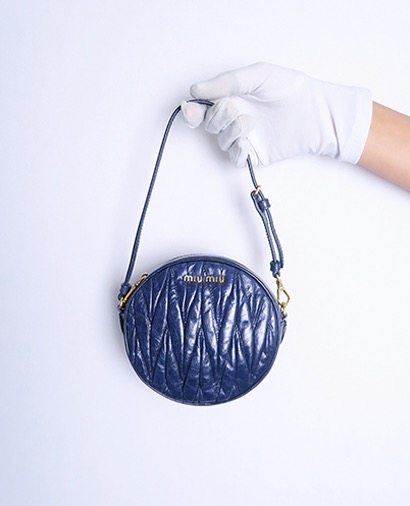 Round Bag, front view